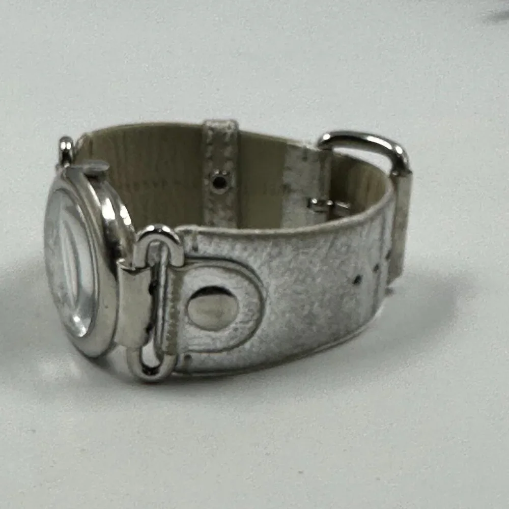 Marc Jacobs Watch Women Silver Tone White Dial Leather Band New Battery